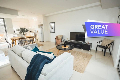 Blue Gum On First Ave - CBD Fringe, WiFi, Netflix - Nambucca Heads Accommodation 0