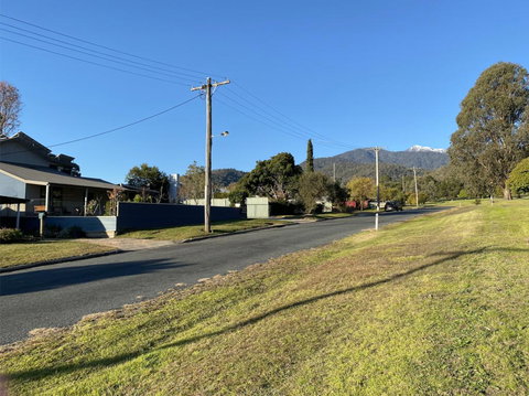 Blue Manor On Fairway - Nambucca Heads Accommodation 1