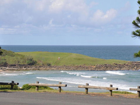 Blue Pacific 1 - Across The Road From Pippi Beach - Nambucca Heads Accommodation 0