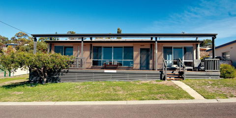 Blue Wren Beach House - Nambucca Heads Accommodation 1