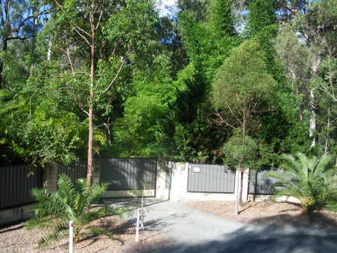 BoBRENE On Tamborine Nude Retreat - Quaint Cottage - Nambucca Heads Accommodation 1