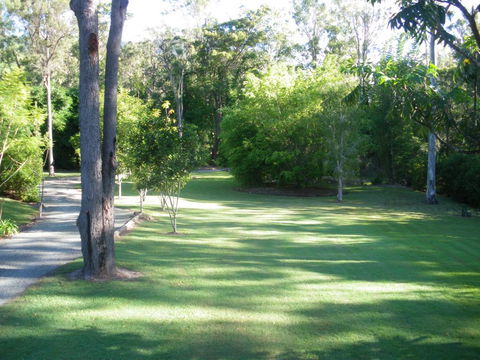 BoBRENE On Tamborine Nude Retreat - Quaint Cottage - Nambucca Heads Accommodation 3