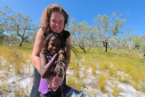 Gay-Wu Woman's 5 Day Yolngu Homeland Tour - Nambucca Heads Accommodation 1