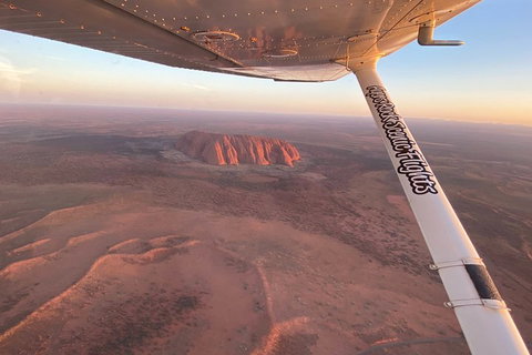 Scenic Flight: Desert Explorer - Nambucca Heads Accommodation 1