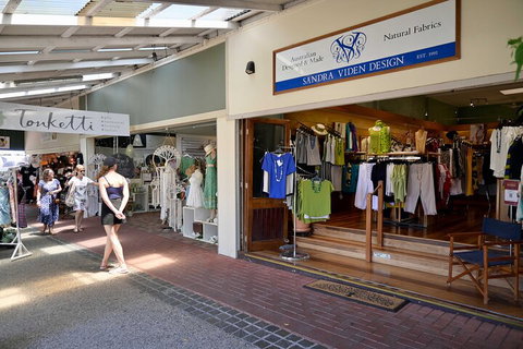 Skyrail & Kuranda Train Day Trip From Cairns - Nambucca Heads Accommodation 4