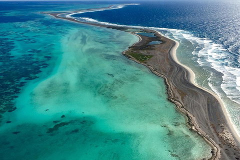 Abrolhos Islands Fixed-Wing Scenic Flight - Nambucca Heads Accommodation 2