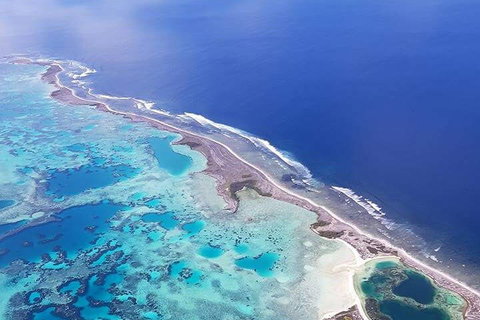 Abrolhos Islands Fixed-Wing Scenic Flight - Nambucca Heads Accommodation 5