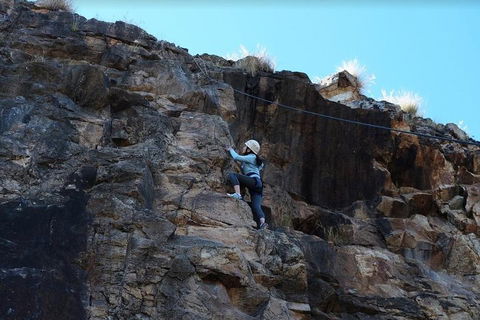 Rock Climbing At The Kangaroo Point Cliffs In Brisbane - Nambucca Heads Accommodation 5