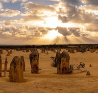Pinnacle Desert Sunset and Night-time Stargazing Tour from Perth - Nambucca Heads Accommodation