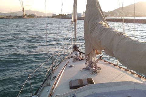 Townsville Private Hire Sunset Sail Sailing Cruise Boat Tour Charter Experience - Nambucca Heads Accommodation 2