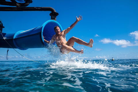 Outer Reef Pontoon Experience From Cairns - Nambucca Heads Accommodation 2