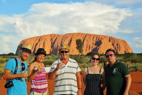 Ayers Rock Day Trip From Alice Springs Including Uluru, Kata Tjuta And Sunset BBQ Dinner - Nambucca Heads Accommodation 0